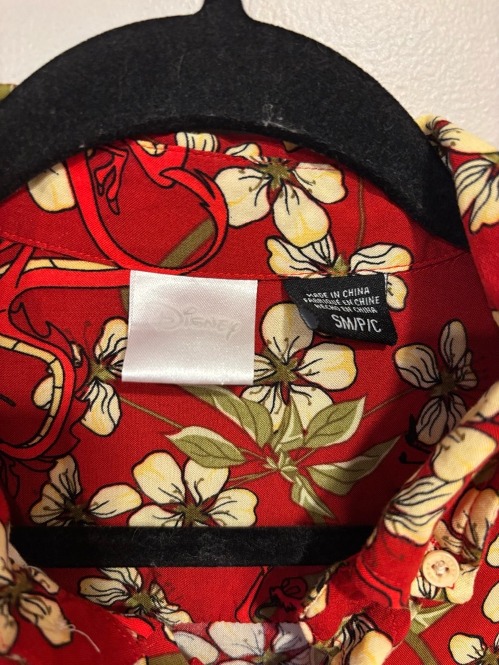 Disney Mulan Mushu & Cri-Kee Woven Button-Up BoxLunch Exclusive Unisex Sz Small - Picture 2 of 6